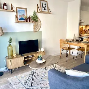 Résidence Services Seniors Les Jardins D'arcadie 9 , Marseille France