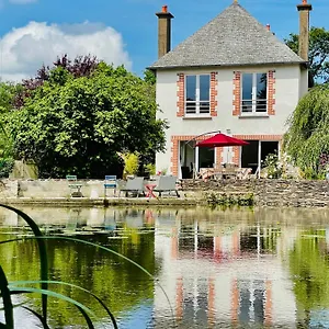 Le Moulin De Bury, Au Bord De La Riviere A 13 Kms Au Sud De Rennes , Chavagne France